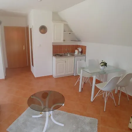 Zsolnai Apartament
